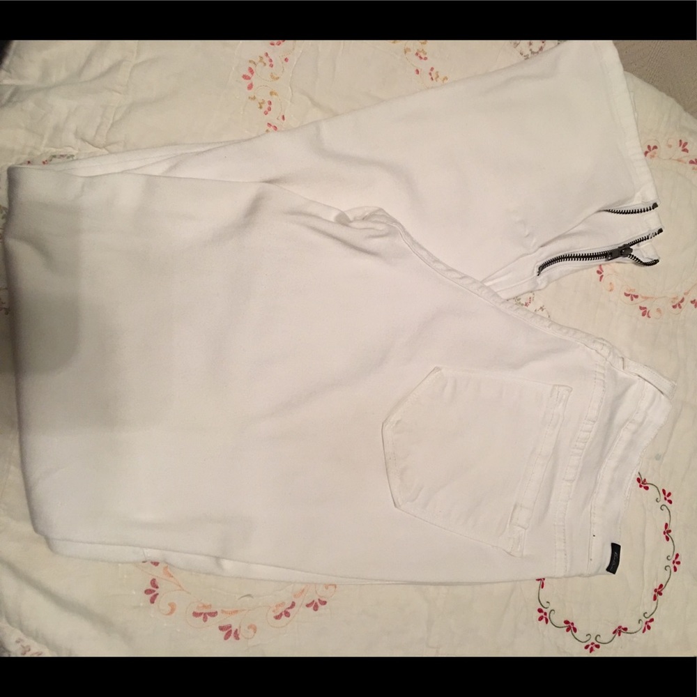 White skinny biker style jeans